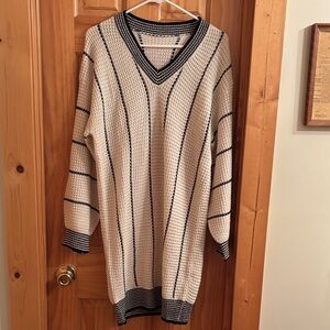 SHEIN Black and Cream Textured Knit Top